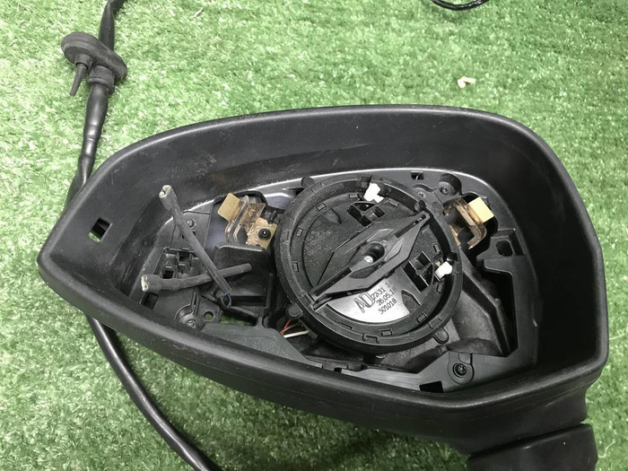 Зеркало левое Audi A4 B9 (2015-н.в.) 6 контактов