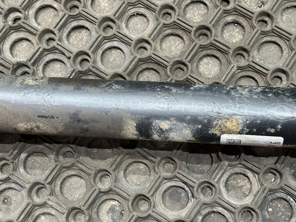 Тяга реактивная V-образная 2023г