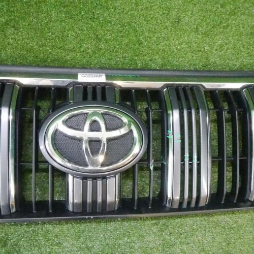 Решетка радиатора Toyota Land Cruiser Prado 150 (2017-н.в.)