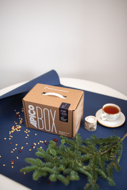 Набор продуктов APICO BOX №7 "Из Сибири с любовью", подарочный набор из 9-ти продуктов из Сибири, Новогодний подарок