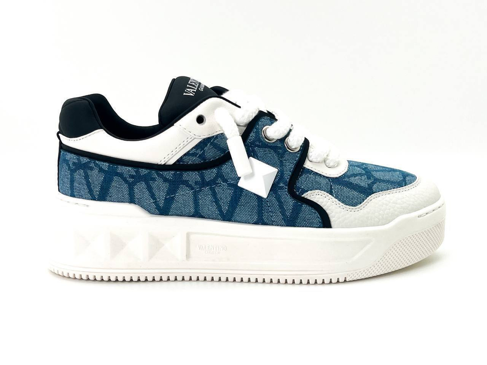 Кеды Valentino Garavani ONE STUD XL