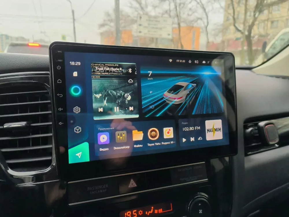 Магнитола Mitsubishi Outlander 3 2012-2022 (левый руль) - Teyes CC3L монитор 10" IPS на Android 10, 8-ядер, CarPlay, 4G SIM-слот