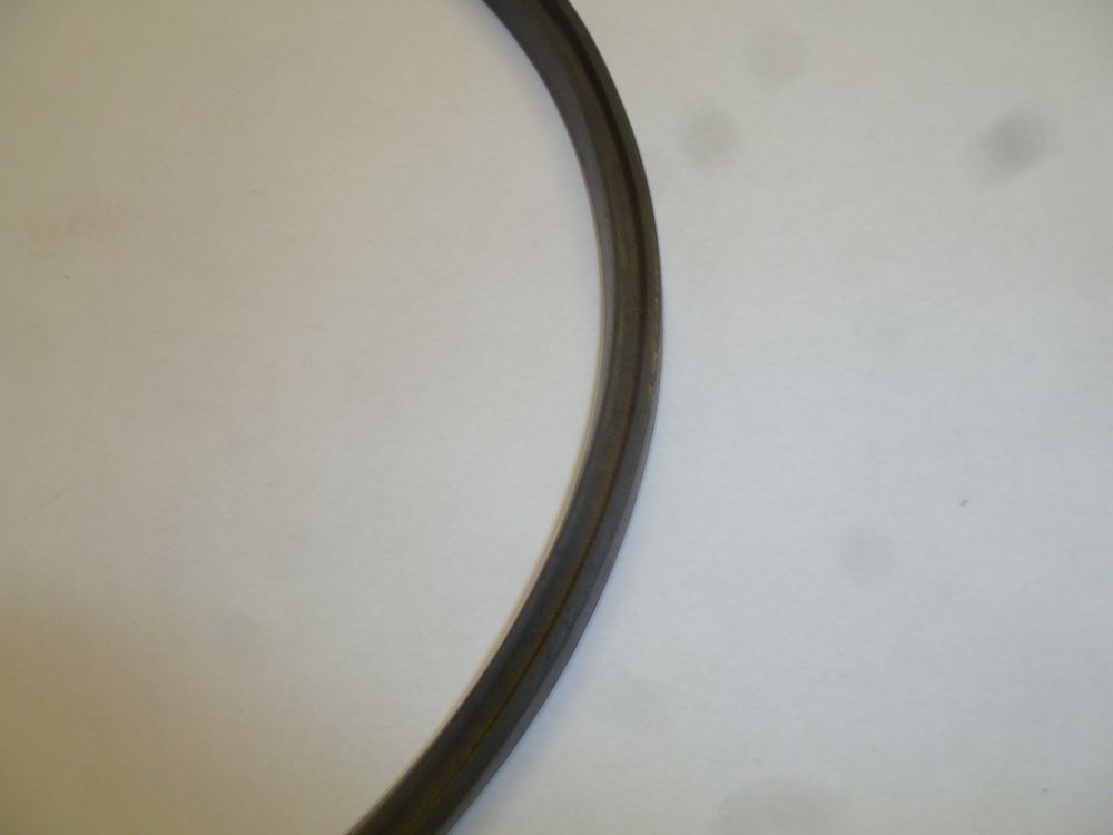 Прокладка крышки клапанов TDQ 10,12 3L (резина) /Cylinder head cover gasket