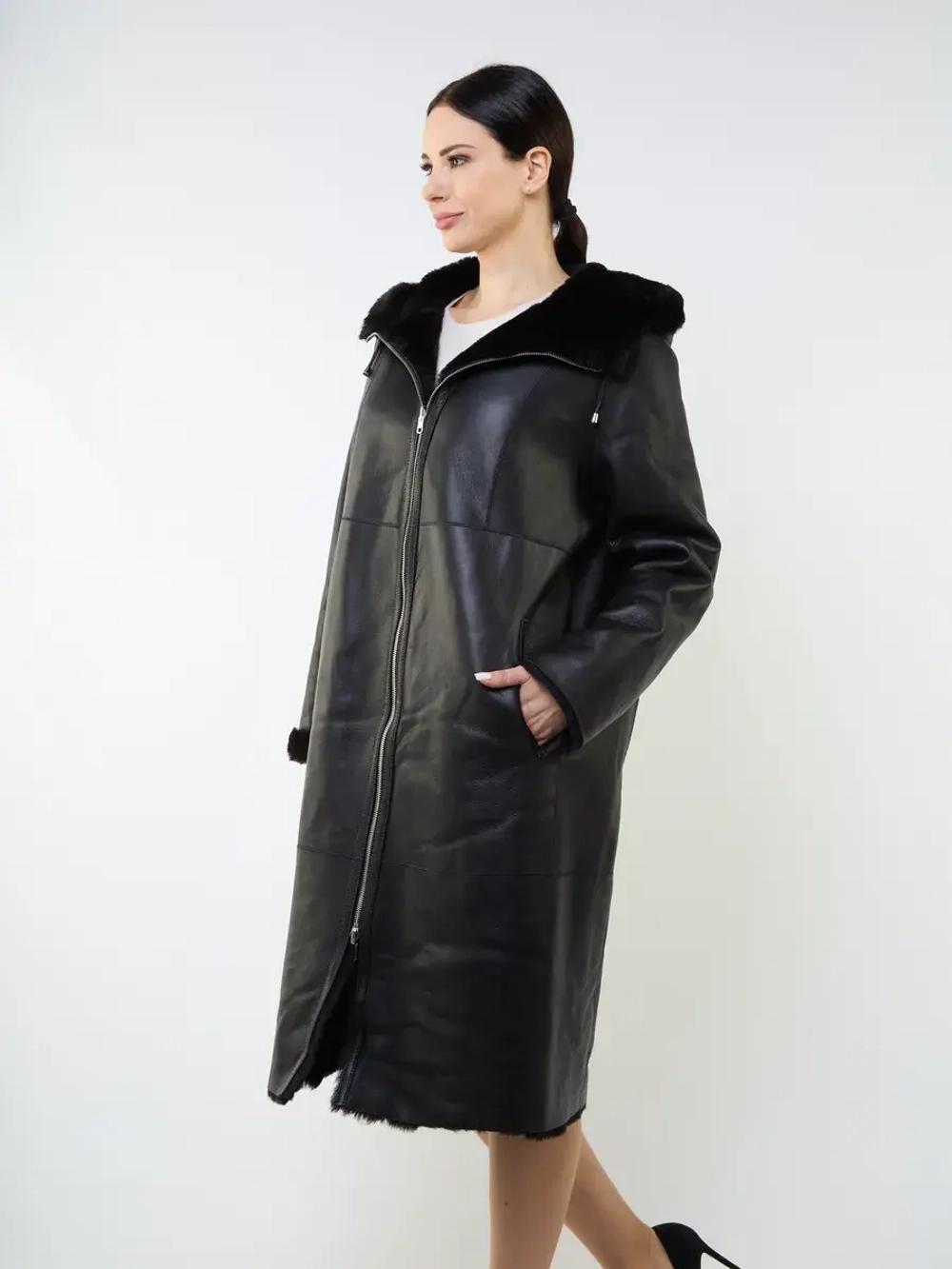 Дубленка зимняя двухсторонняя шуба с капюшоном