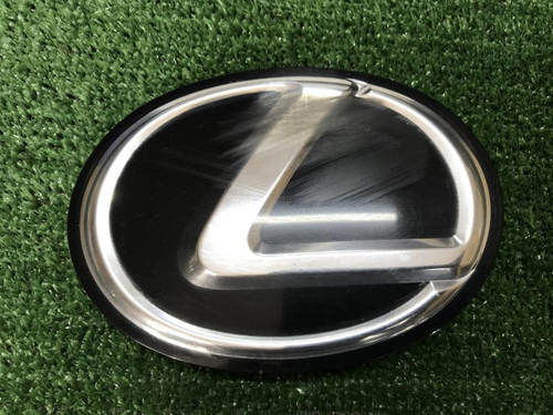 Эмблема решетки радиатора Lexus RX 3 AL10 (08-12)
