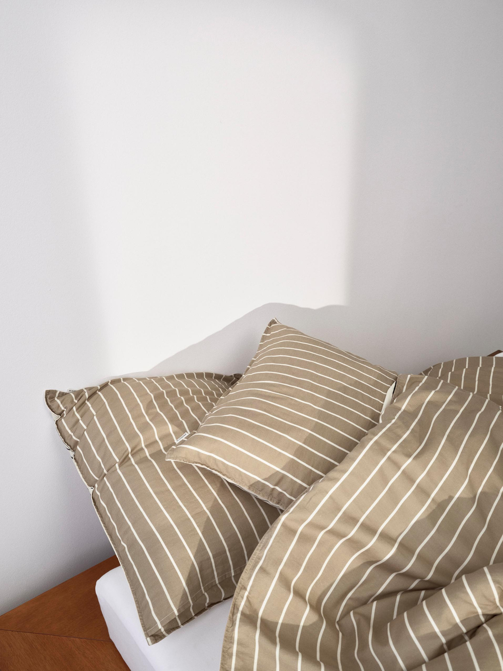 ESSENZA Наволочка Thyra