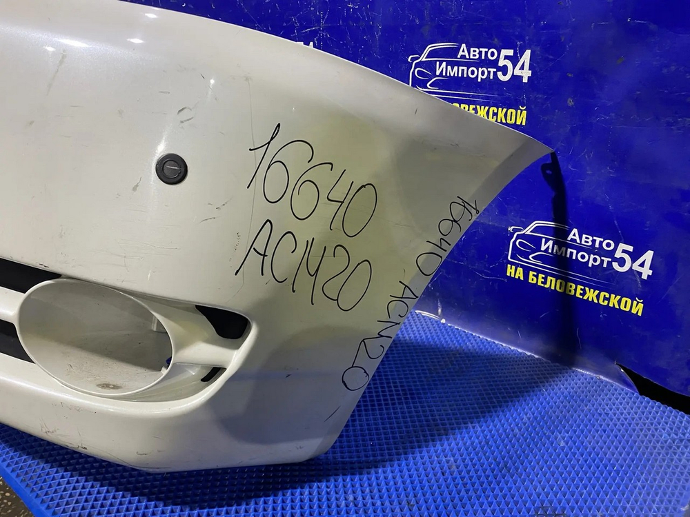 Бампер передний TOYOTA IPSUM 2001-2003