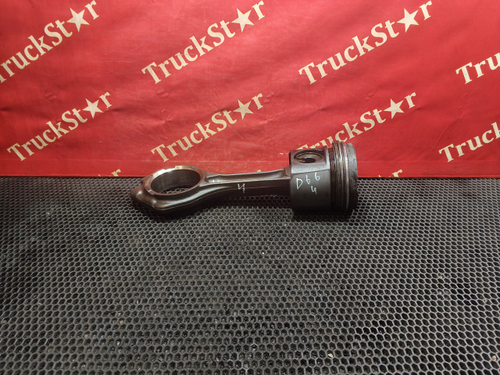 Поршень с шатуном