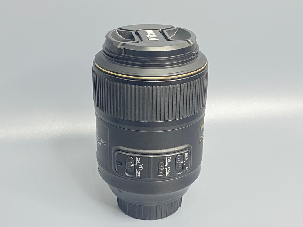 Nikon 105mm 2.8G IF-ED AF-S VR Micro-Nikkor