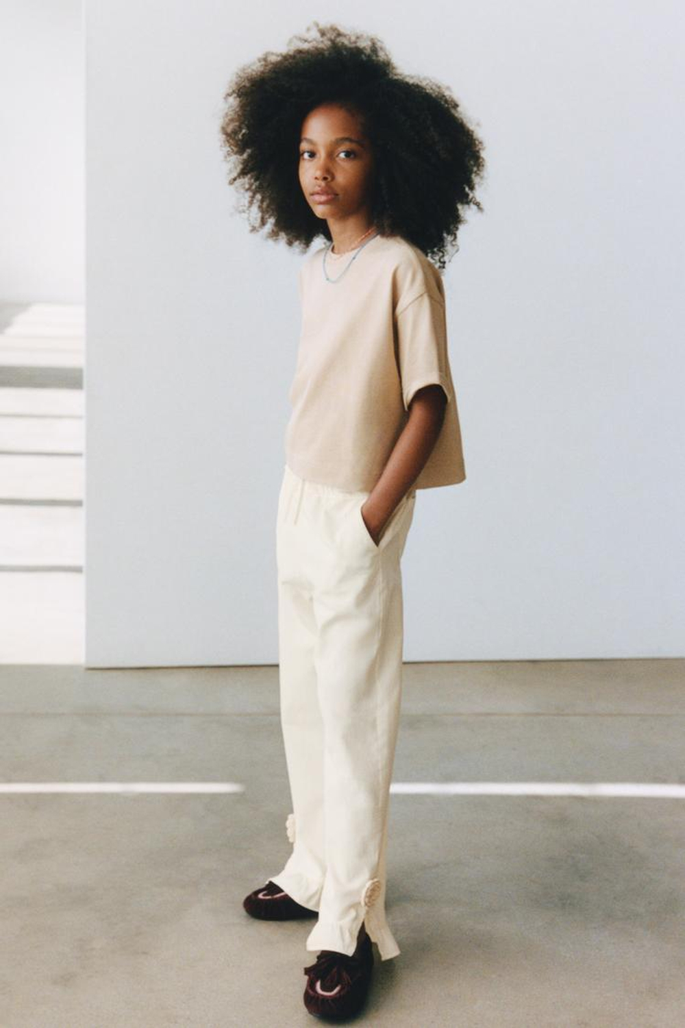 ZARA БРЮКИ С ВОЛАНАМИ, ЭКРЮ