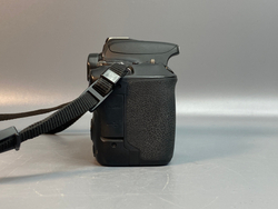 Canon 200D Kit 18-55mm 55.000 Кадров