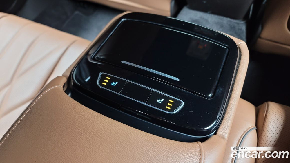 Genesis G80 (RG3) Бензин 2.5 Turbo AWD (03.2023)