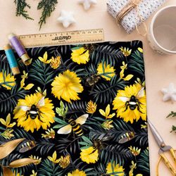 Ткань премиум атлас шмели на желтых цветах