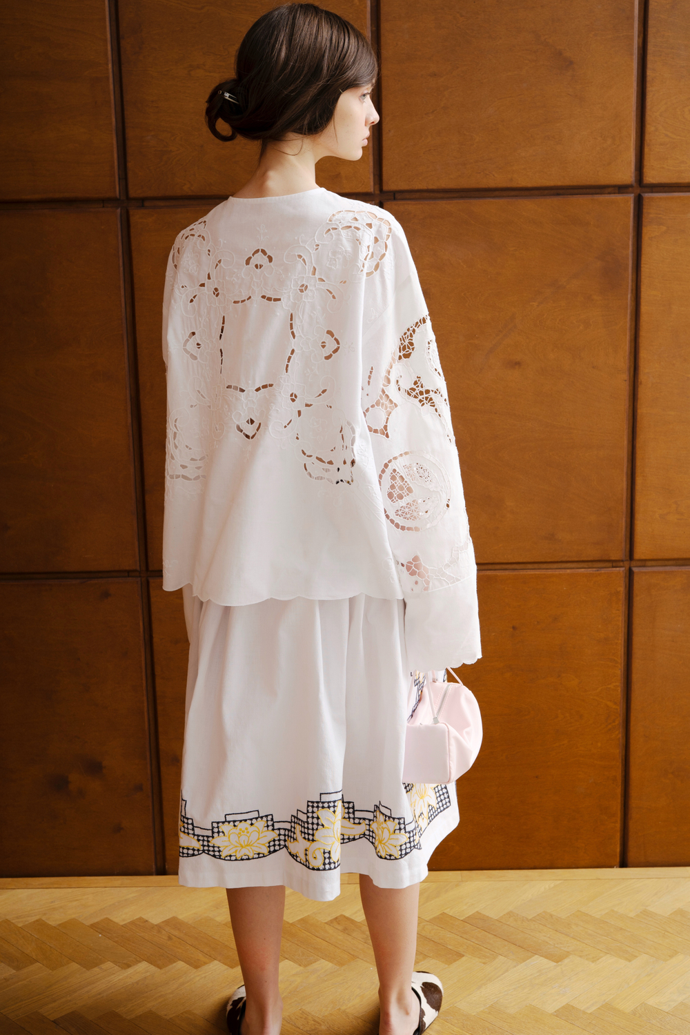 Рубашка без воротничка