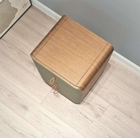 Тумба прикроватная SG-46, бежевая экокожа, шпон ореха