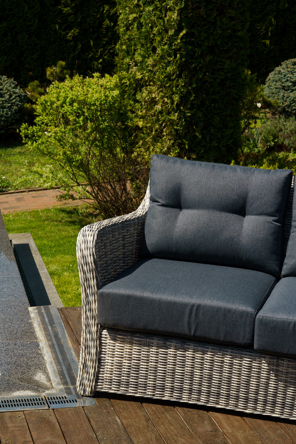 3-х местный диван из искусственного ротанга ВЕНЕЦИЯ (цвет: серый)