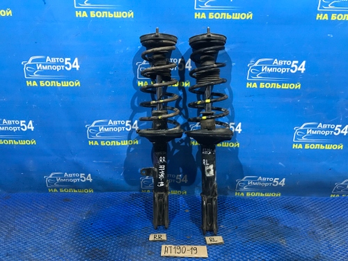 Стойка задняя правая TOYOTA CARINA E 1996