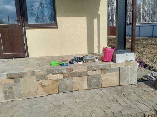 Sandstone Sawn Rusticated Tile Set BackYard /m2