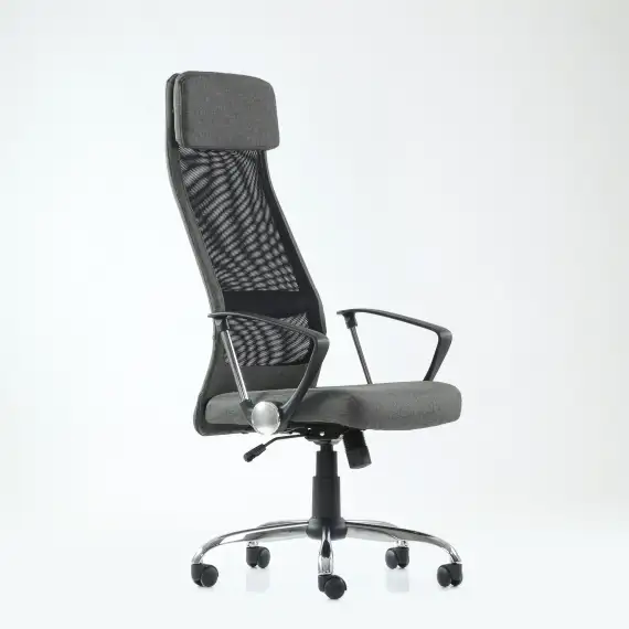 Кресло Barneo K-116 для персонала серая ткань, черная сетка, газлифт 3кл