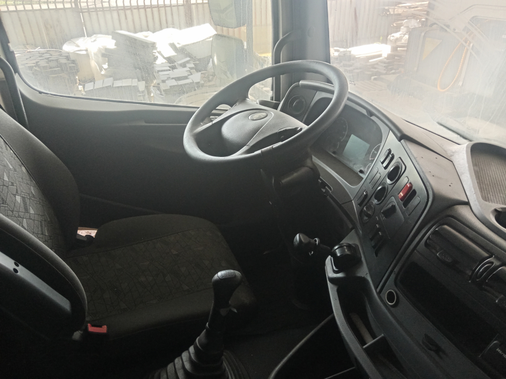 КамАЗ 5490 4x2 Седельный тягач 5490-S5 (Дизель/Газ, 12,0 л, 401 л.с., МТ)