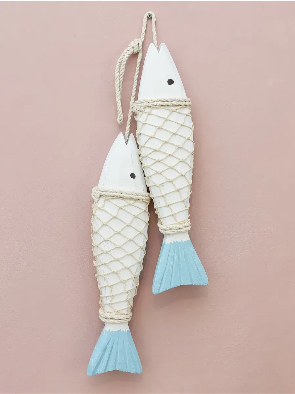 Декор на стену для интерьера "Рыбы в сетях"