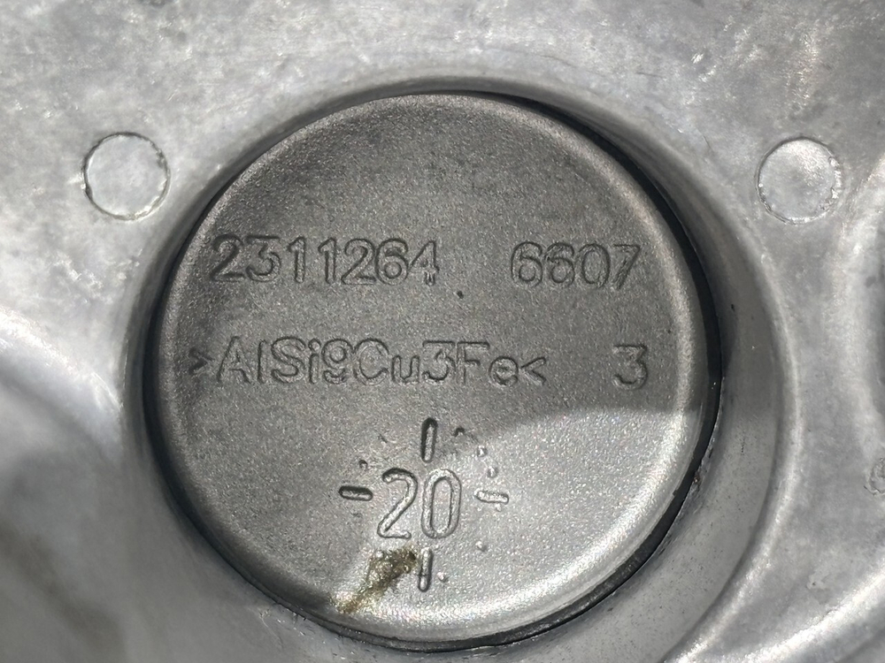 Крышка клапанная 2021г