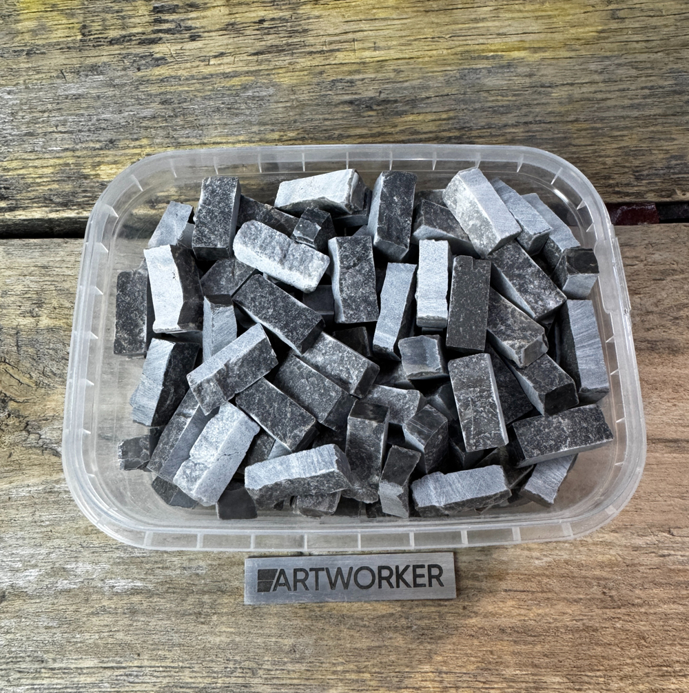 Колотый натуральный камень NS374, 350гр