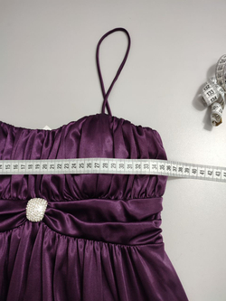 Платье Juno открытое 44 размер