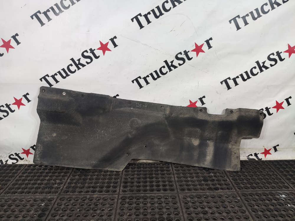 Шумоизоляция двигателя левая