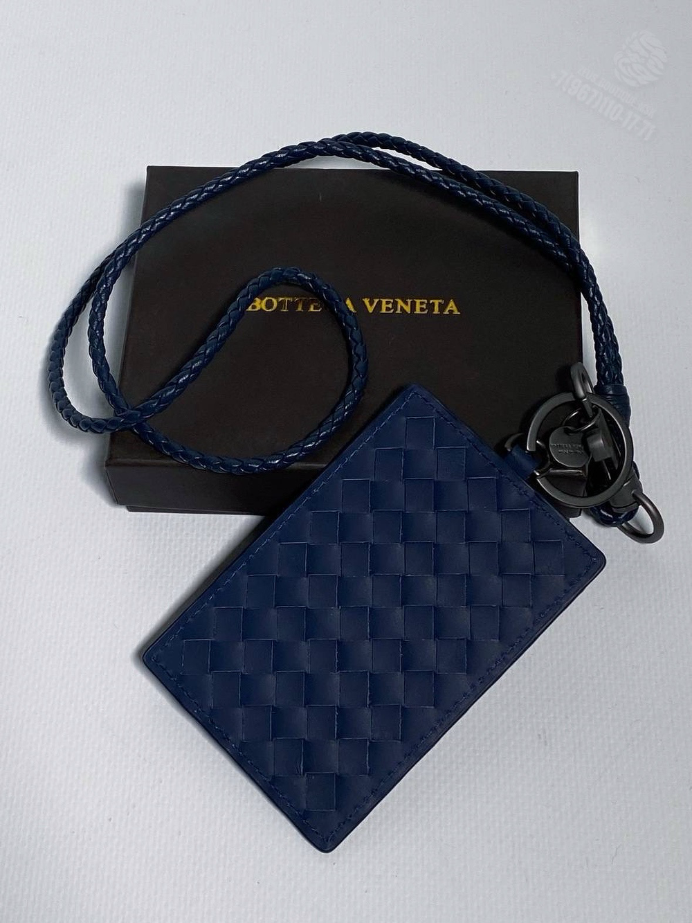 Визитница-пропуск Bottega Veneta