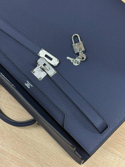 Портфель Hermes