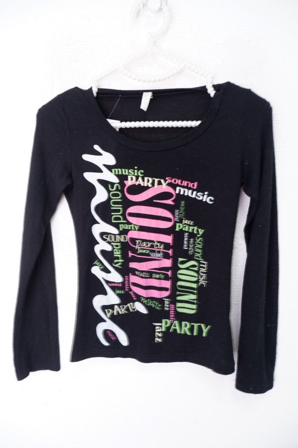 Лонг Gloria Jeans черный с принтом на 8-9 лет