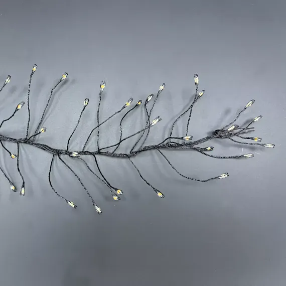 Светодиодная нить кластер 960 теплых белых ламп, 6 м., 24В, 8 режимов, таймер, черный провод, LUCA (85409)