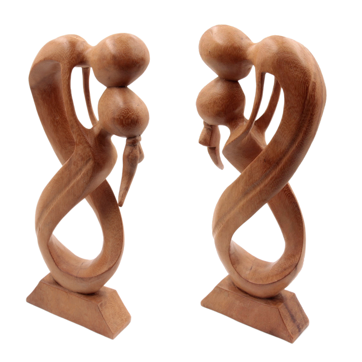 Статуэтка абстракция Бесконечность поцелуя - неувядающие чувства дерево 30 см