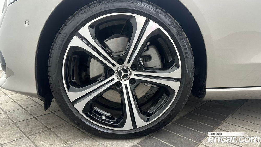 Mercedes-Benz C-Class W206 C300 4MATIC Avangarde (09.2023)