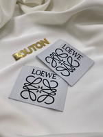 Бирка Лоэв белого цвета 69х51 мм