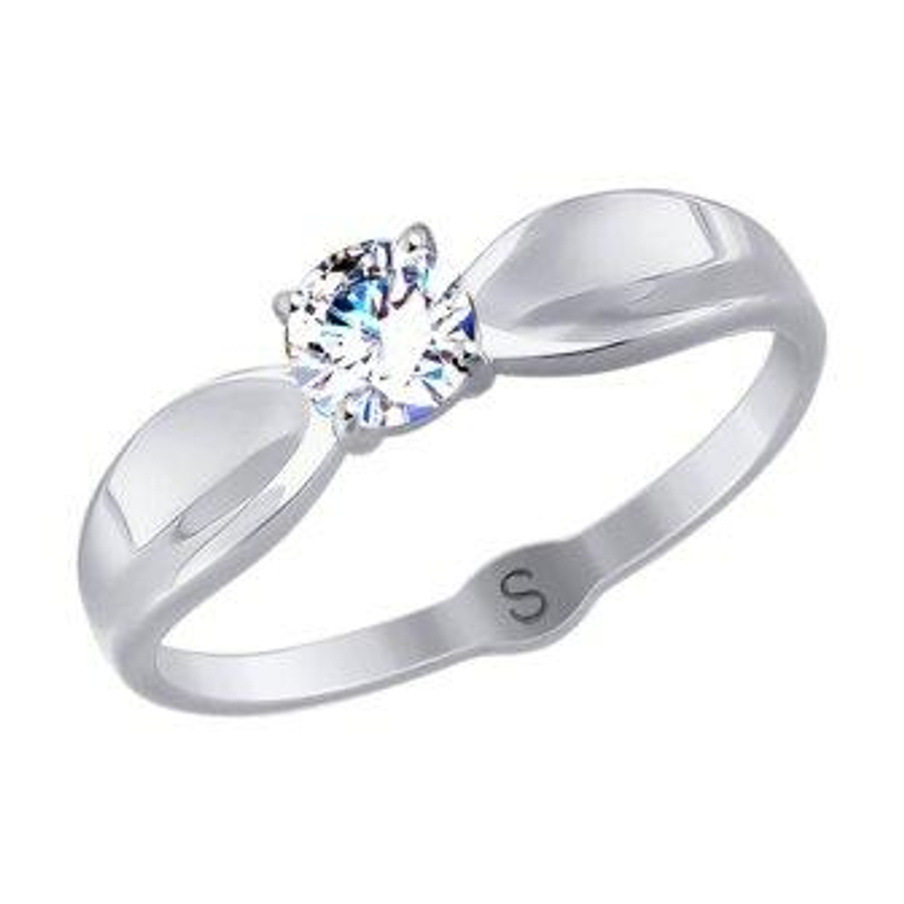 Кольцо из золота с фианитами