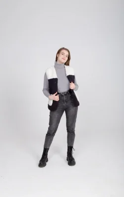 Женский жилет из овчины