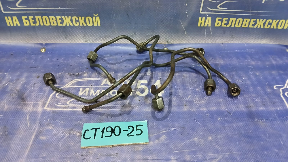 Топливная рейка TOYOTA CORONA 1995