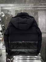 Пуховик Moncler
