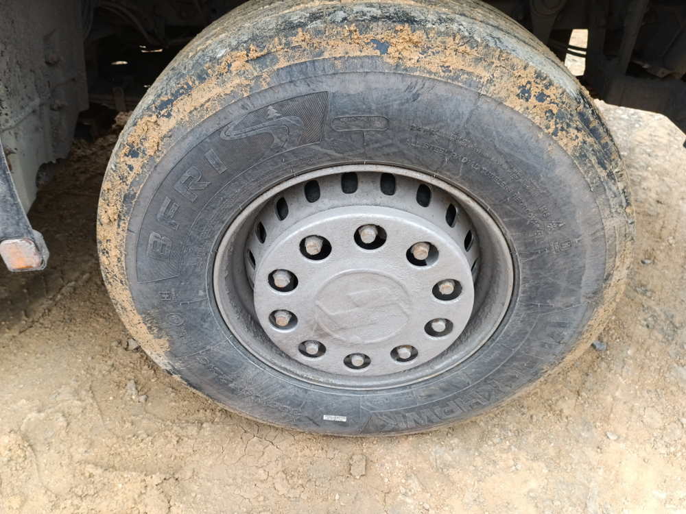 Shacman (Shaanxi) SX* 8x4 Самосвал SX33186V366 (Дизельный, 11,6 л, 423 л.с., МТ)