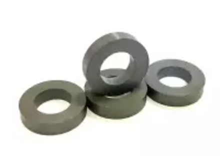 Магнит ферритовое кольцо 61х24х7 мм