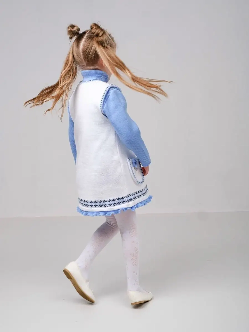 Сарафан вязаный для девочки