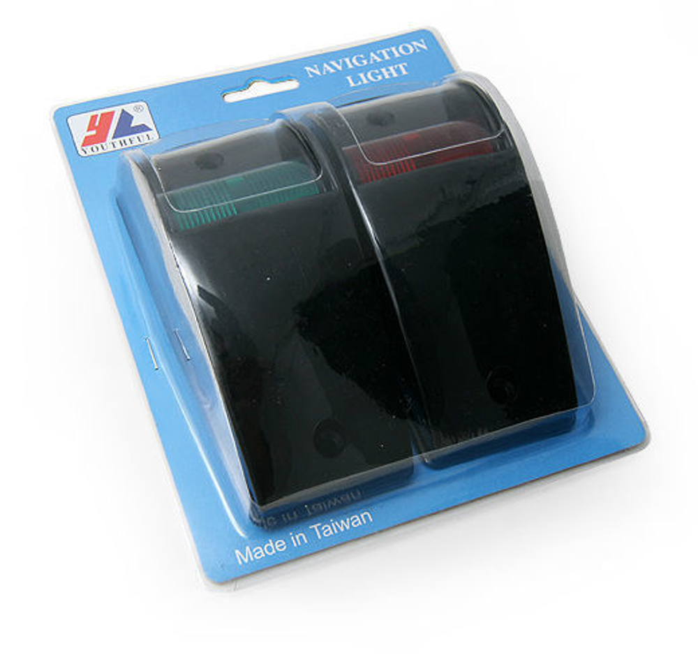 Навигационные огни (красный и зеленый), чёрный корпус