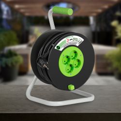 Удлинитель силовой ЭРА GREEN LINE KAT-3x1.5-30m Greenline на катушке пластик 4 розетки с заземлением 30м ПВС 3x1.5мм2