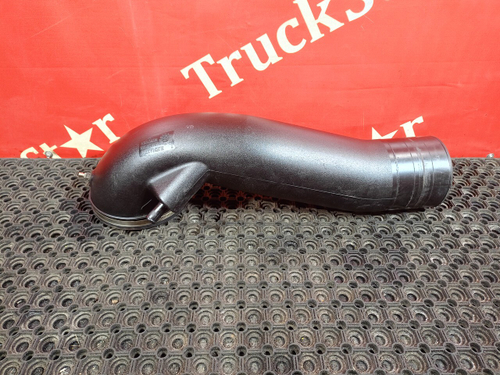 Патрубок воздушного фильтра