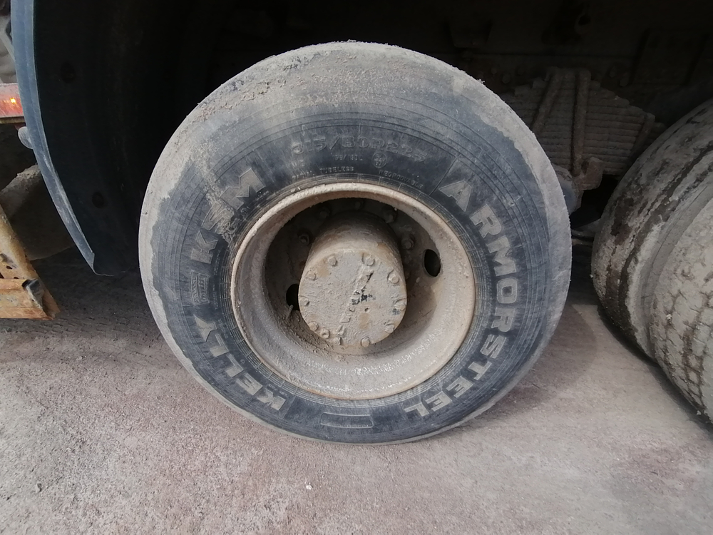 КамАЗ 6520 6x4 Самосвал 6520-3026041-53 (Дизельный, 11,8 л, 400 л.с., МТ)