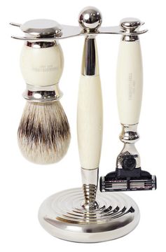 НАБОР КИСТЬ ДЛЯ БРИТЬЯ СТАНОК С ЛЕЗВИЕМ MACH3 СЛОНОВАЯ КОСТЬ T&H