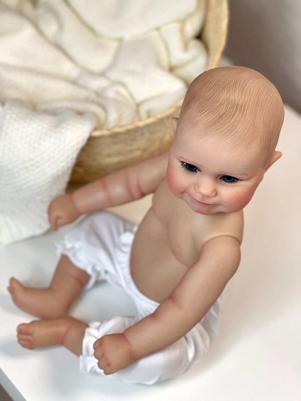 Кукла Реборн виниловая 50см без одежды (FA-100W)