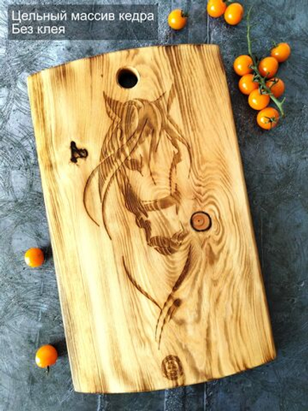 Разделочная доска из спила Сибирского кедра Лошадь